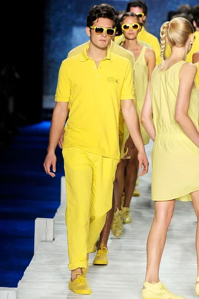 Look 61